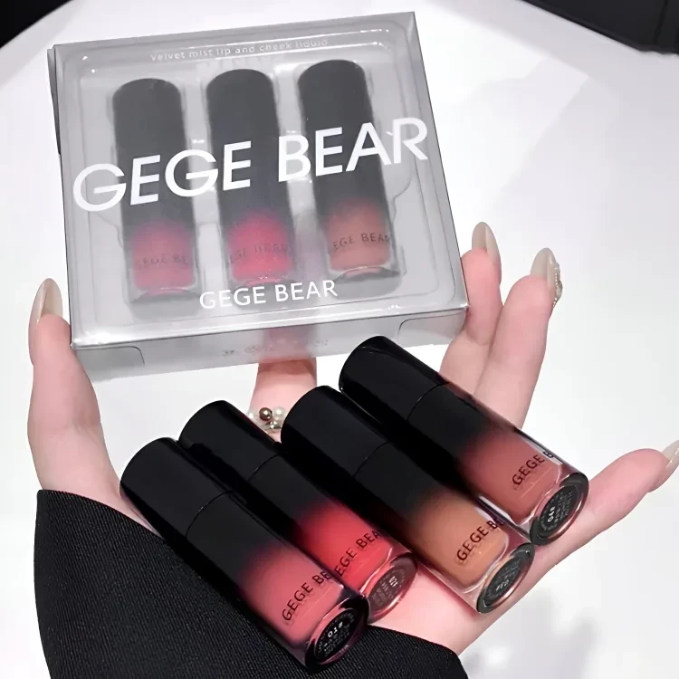 Gege Bear velvet mist lip and cheek liquid mud